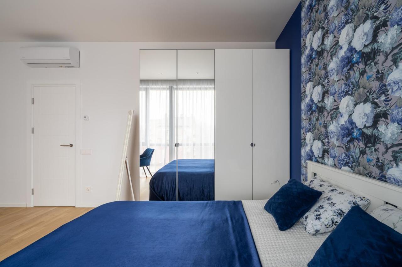 1-Bedroom Penthouse With Underground Parking Riga Exterior foto
